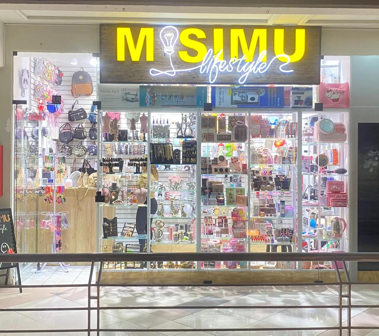 Mosimu Miraflores 680